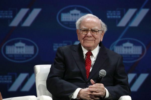 Buffett verabschiedet sich mit Gewinnplus