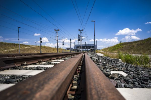 Erste Güterzüge rollen bereits über die Koralmbahnstrecke