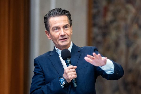 Weißmann erneut medial präsentester Firmenchef