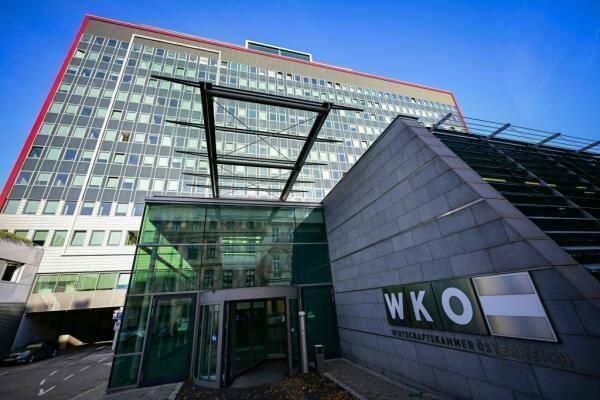 WKÖ &#8211; FPÖ und NEOS fordern Rücknahme der Bezüge-Erhöhungen