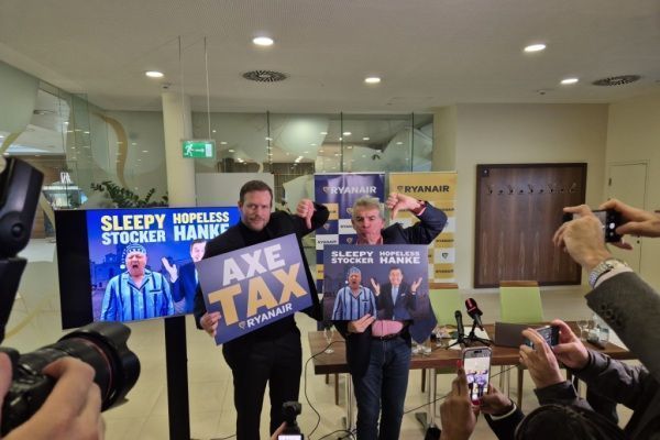 Ryanair schrumpft in Wien und wächst in Bratislava