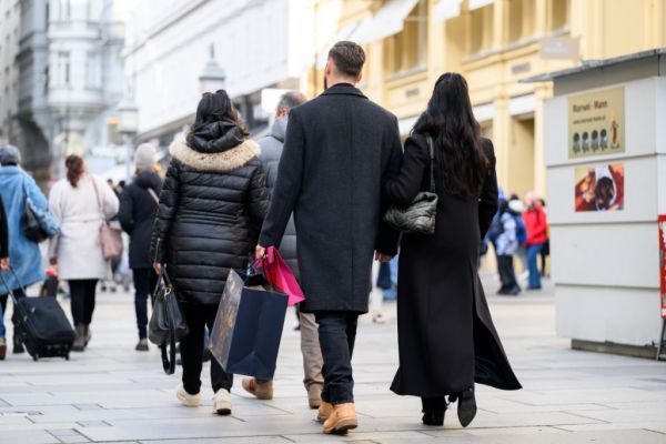 Händler mit Start ins Weihnachtsgeschäft zufrieden