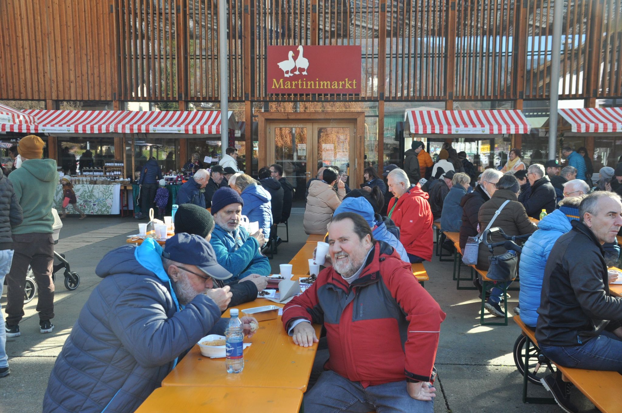 Der Martinimarkt, ein Treffpunkt besonderer Art in Ludesch