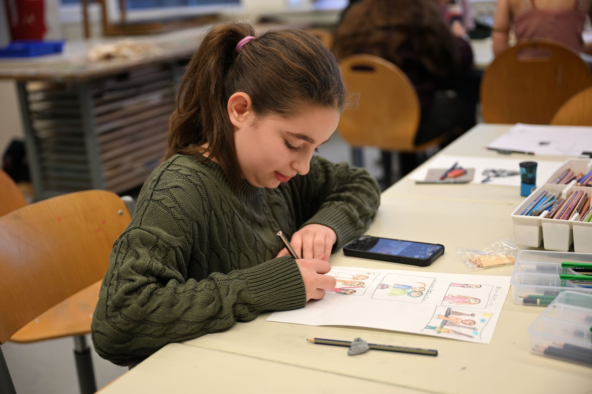 Auch die Besucher konnten sich künstlerisch betätigen.