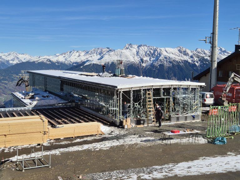 Neues Bergrestaurant Grüneck, Golm, Golmerbahn, GSL-Tourismus