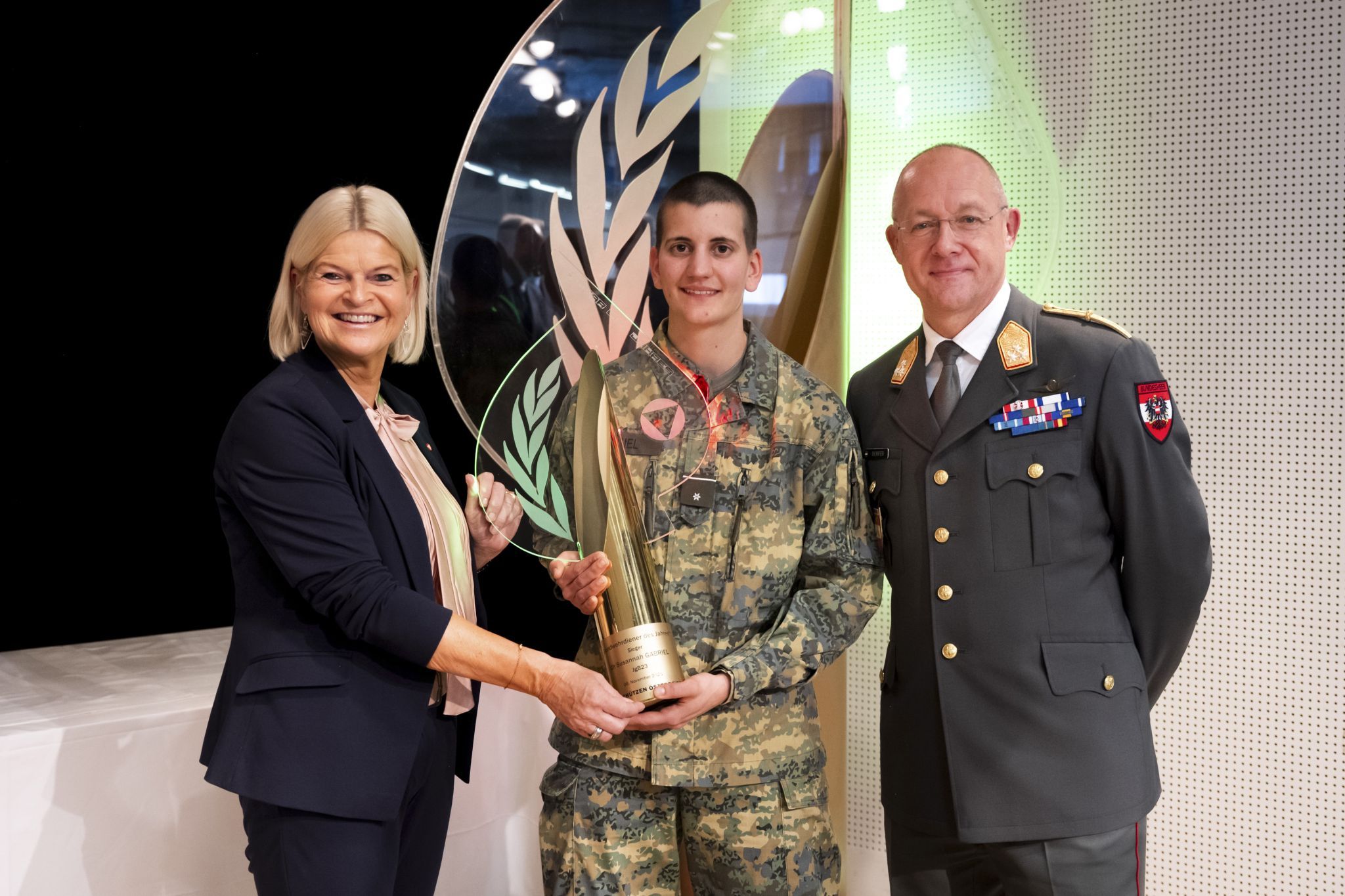 "Man kommt an eigene Grenzen - körperlich und psychisch" - Susannahs Weg zur Soldatin