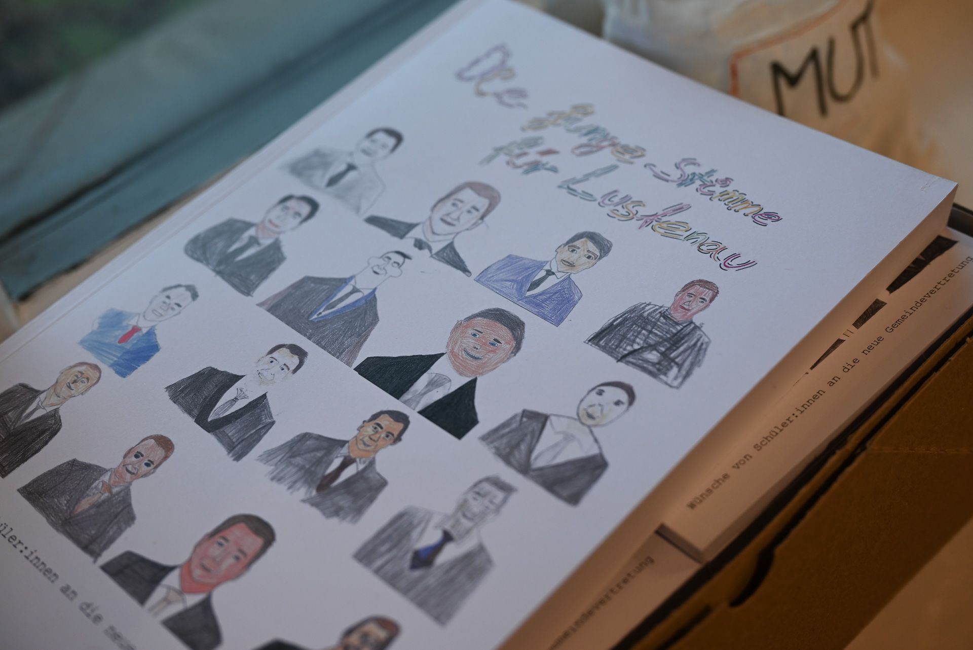 Zu Beginn der neuen Regierungsperiode verfasste das W*ORT mit den Kindern ein ganzes Buch voller Anregungen und Wünsche an die Politik.