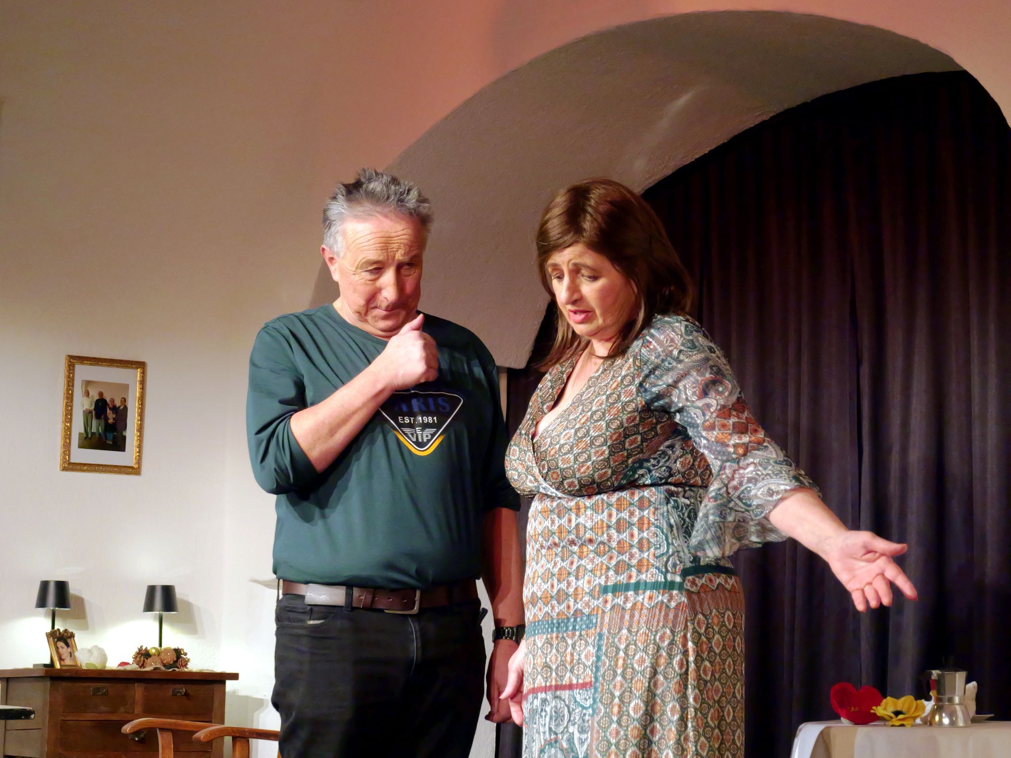 Flora bringt selbst die steifsten Herren ordentlich ins Schwitzen.