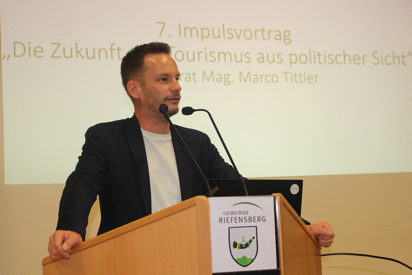 Neo-Obmann Philipp Fasser: „Es ehrt mich, in große Fußstapfen treten zu dürfen.“      