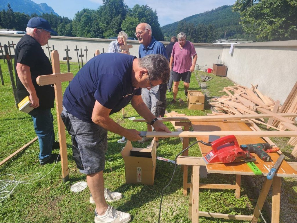 Erinnerungsarbeit mit Herz und Hand