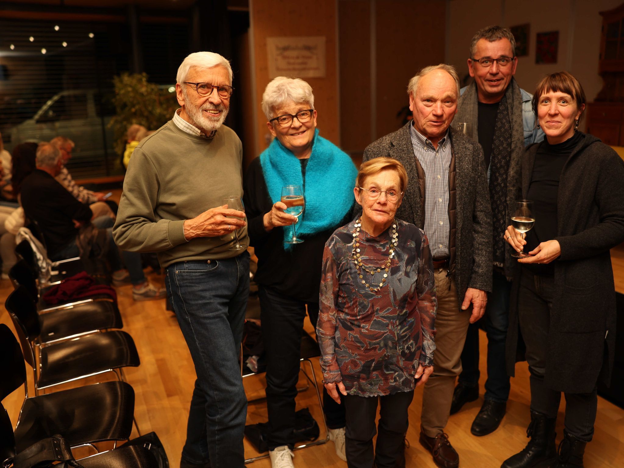 BesucherInnen aus der Schweiz: Wolfgang Wiesner, Myrte Grob, Pauline Schmidle, Michael, Martin und Alexandra Rosenberger.