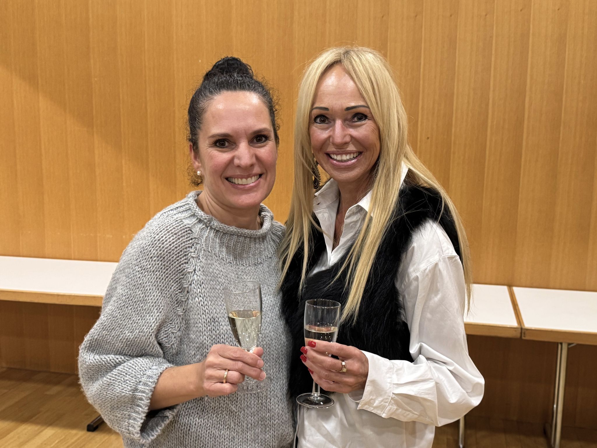 Maggie Karlinger (Figurstudio Body Light) und Lisa Plaikner (Stadt Dornbirn).