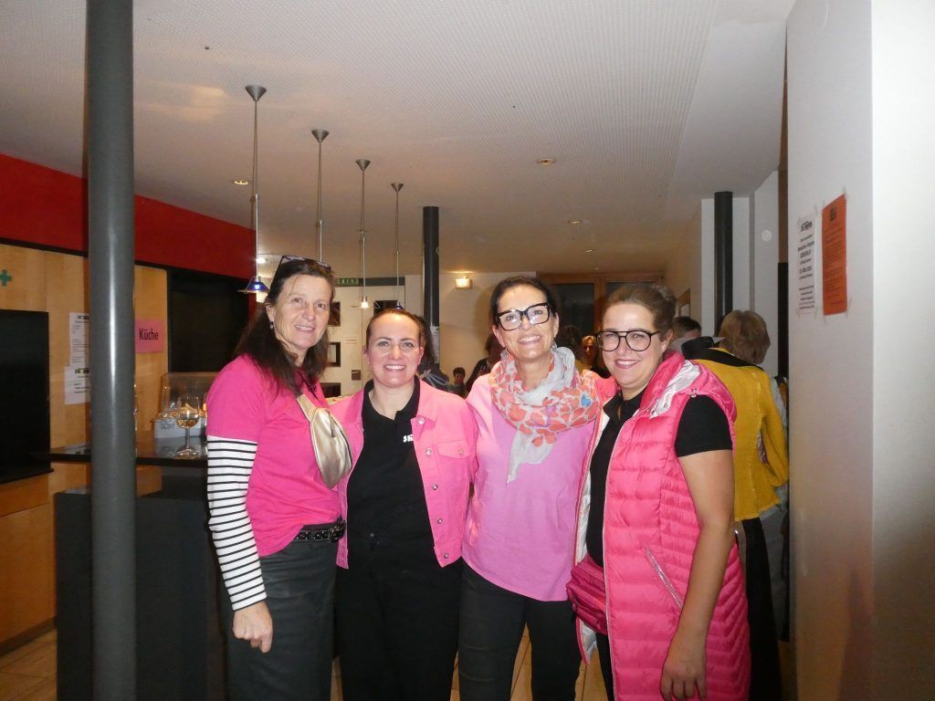 Mondscheinshoppen für den guten Zweck