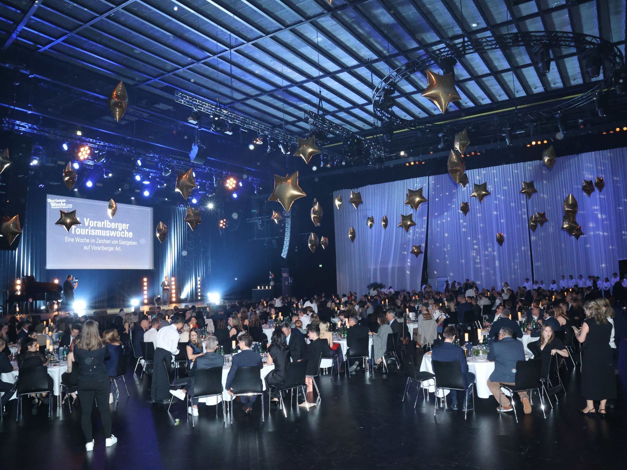 In der Werkstattbühne des Festspielhauses gab es einen fulminanten Abschluss der vierten Tourismuswoche..