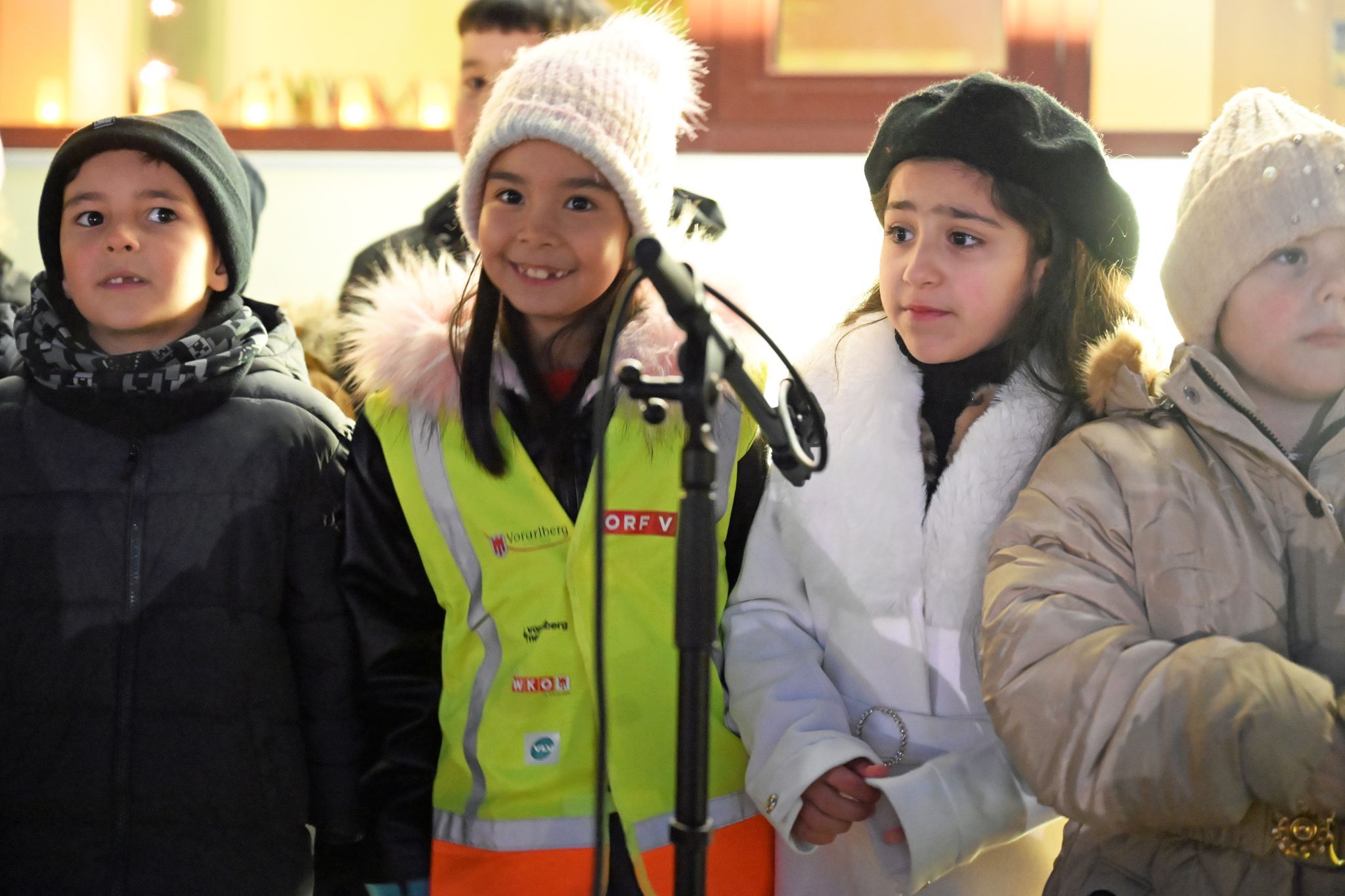 Die Kinder präsentierten mit großer Begeisterung ihr Adventprogramm.