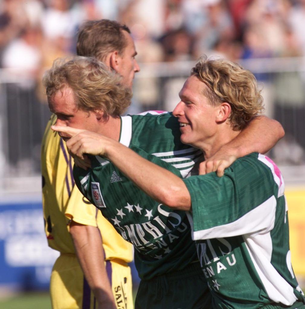 Für Erik Regtop steht der Derbysieger schon fest