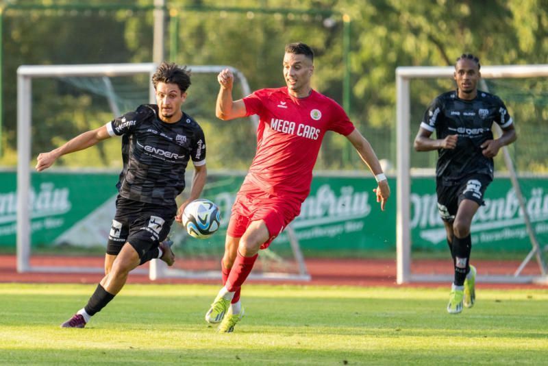 Aufsteiger der Saison: Dogukan Sismanlar (l.). 