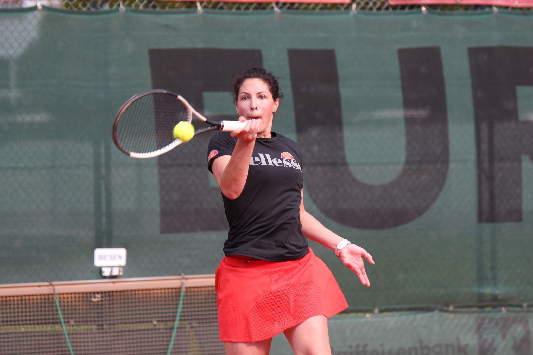 Die agile Apothekerin entdeckte in Bludenz ihre Leidenschaft für den Tennissport