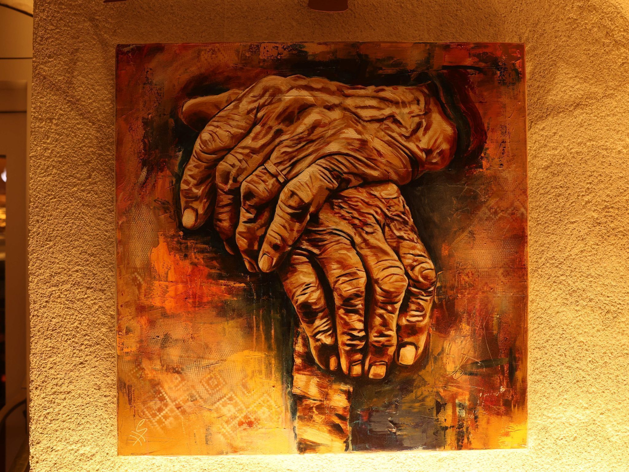 Neben Gesichtern spielen auch Hände für die Künstlerin eine größere Rolle,