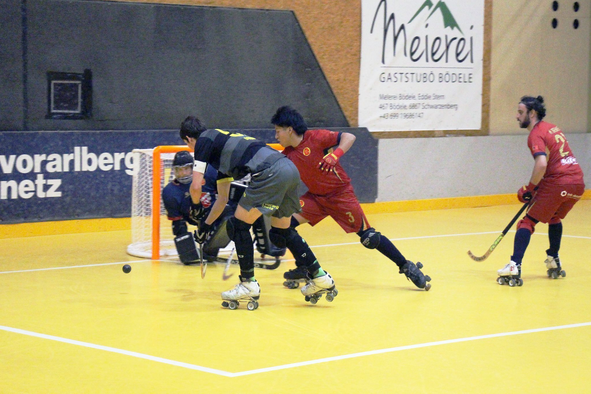 Trotz ruppiger Phasen behielt Dornbirn die Kontrolle über das Spiel.