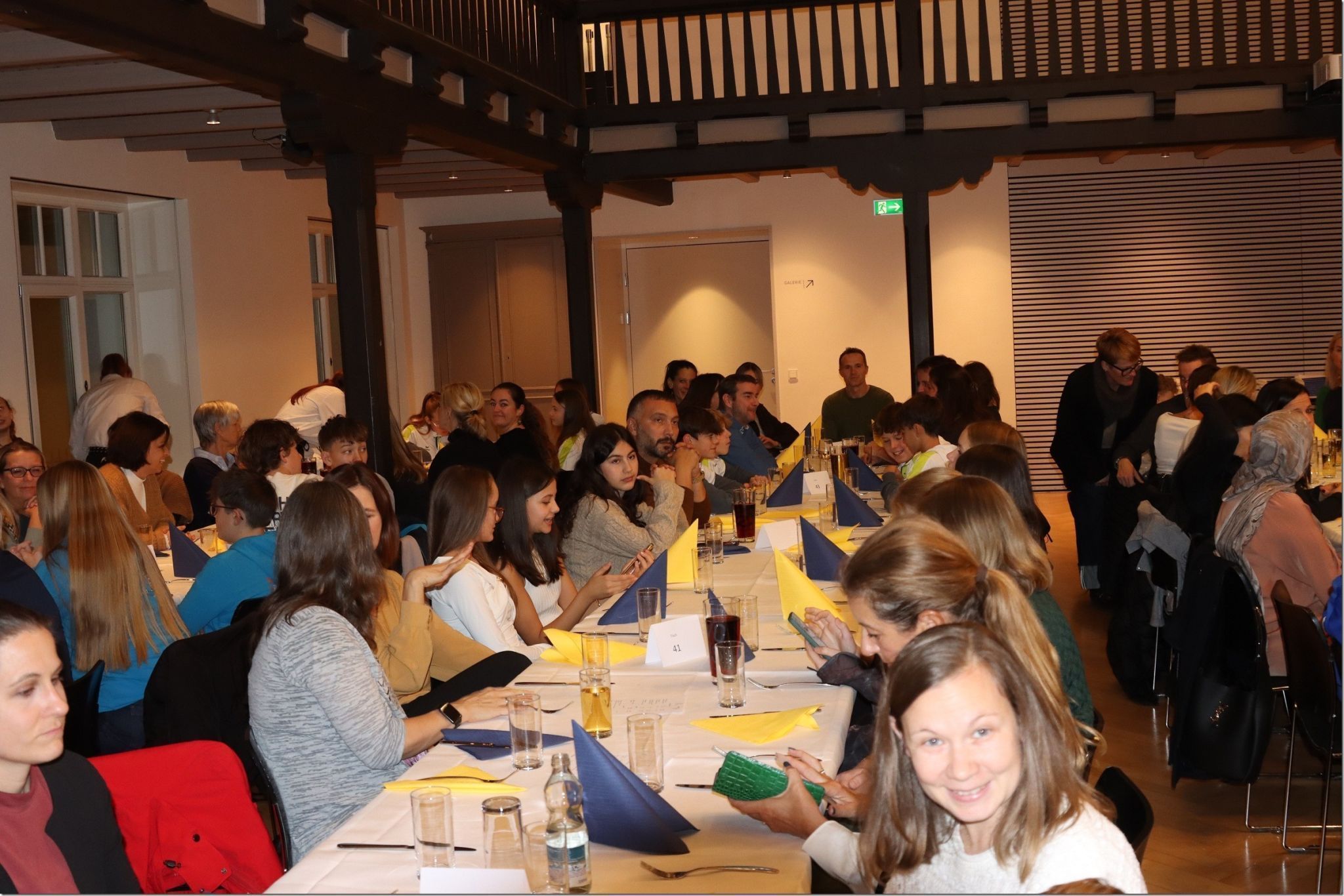 Fast 90 Sportler wurden geehrt.