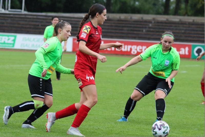 Lara Scheichl: Von der Bundesliga in die Landesliga.