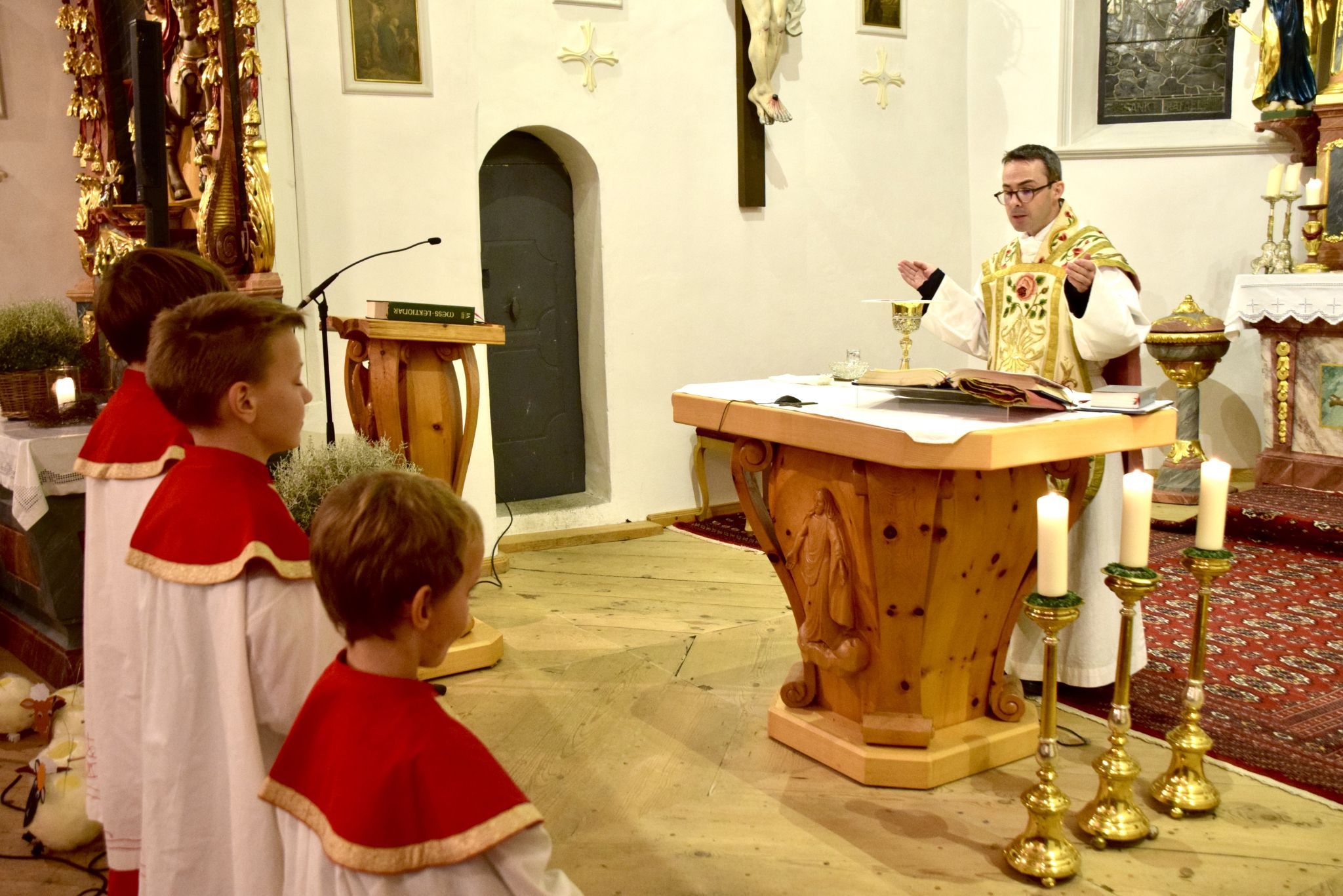 Mit der Festversammlung feierte Pfarrer Lukas Bonner.