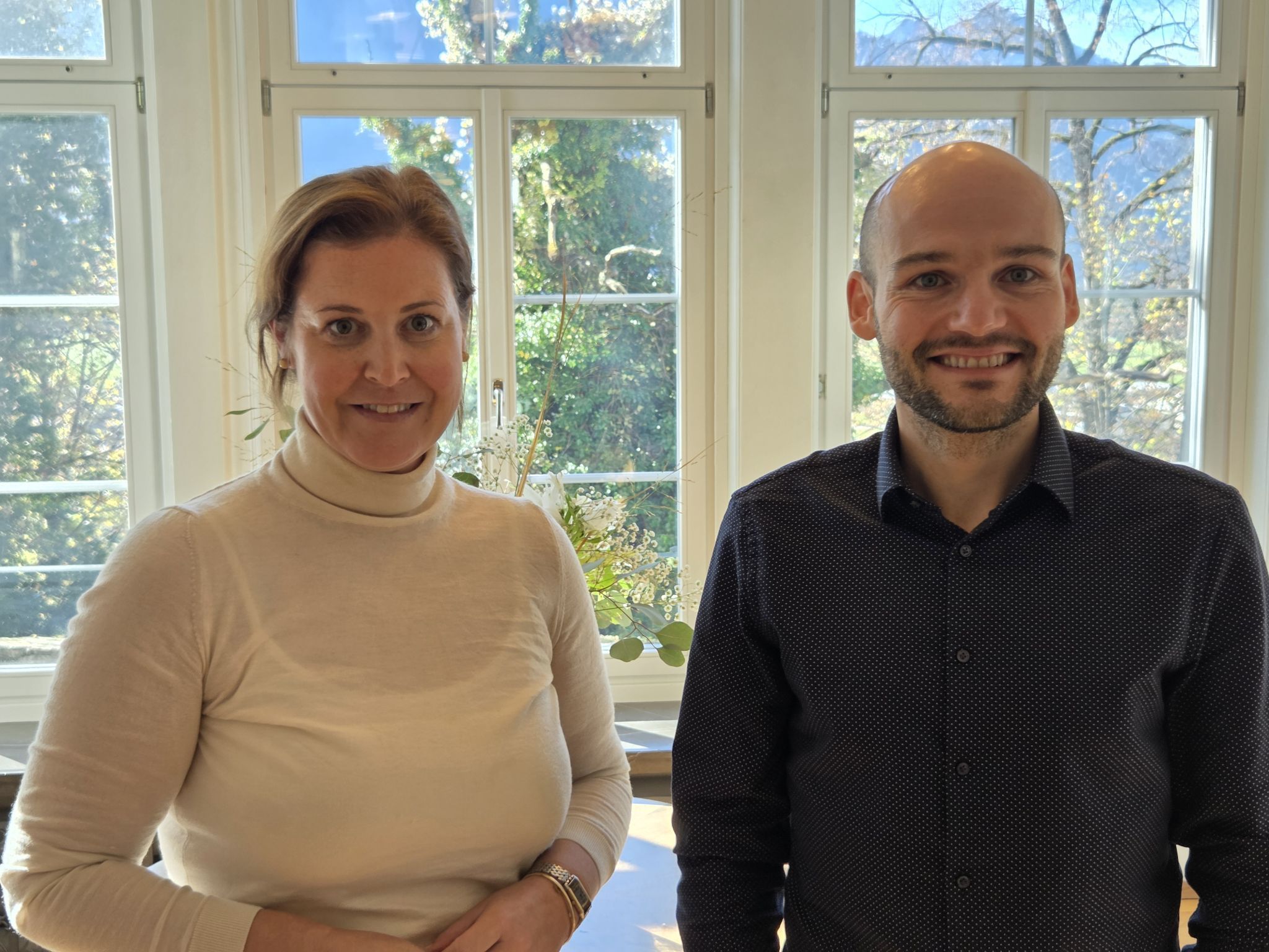 Referent Bernhard Achhorner und Verena Burtscher, Geschäftsführerin der Villa Falkenhorst (Foto OS)