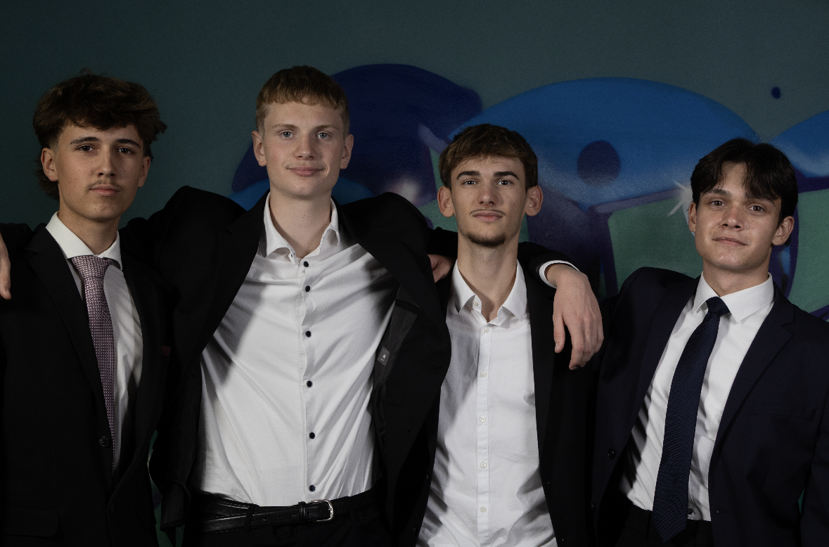 V. l. n. r: Das Organisationsteam der karriere@hak Hugo Schertler, Marco Hermann, Paul Salizzoni und Pijus Miskinis. (Foto: HAK Feldkirch)