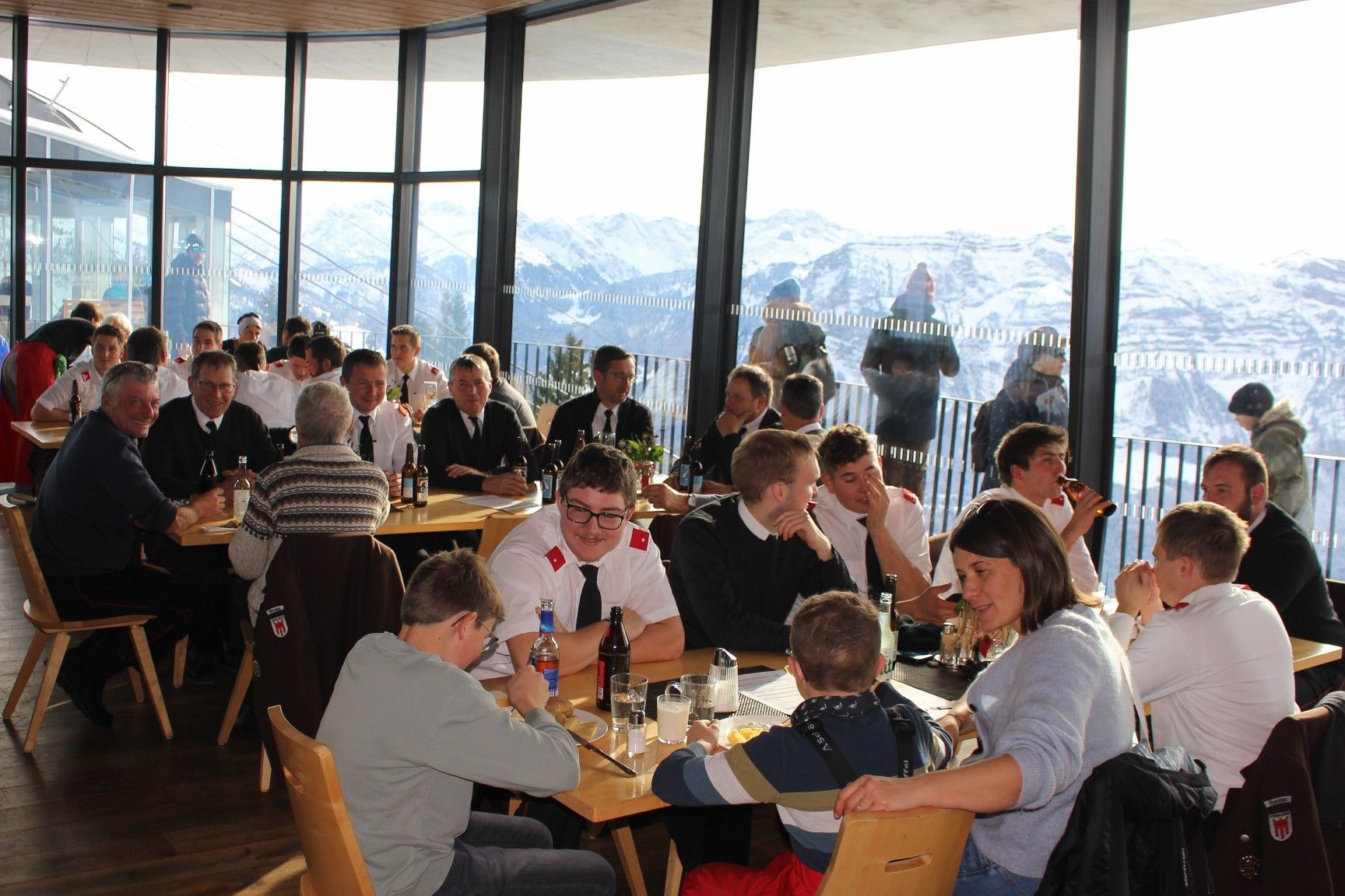 An beiden Tagen sehr zur Freude des Krankenpflegevereins: Volles Haus auf Baumgarten!