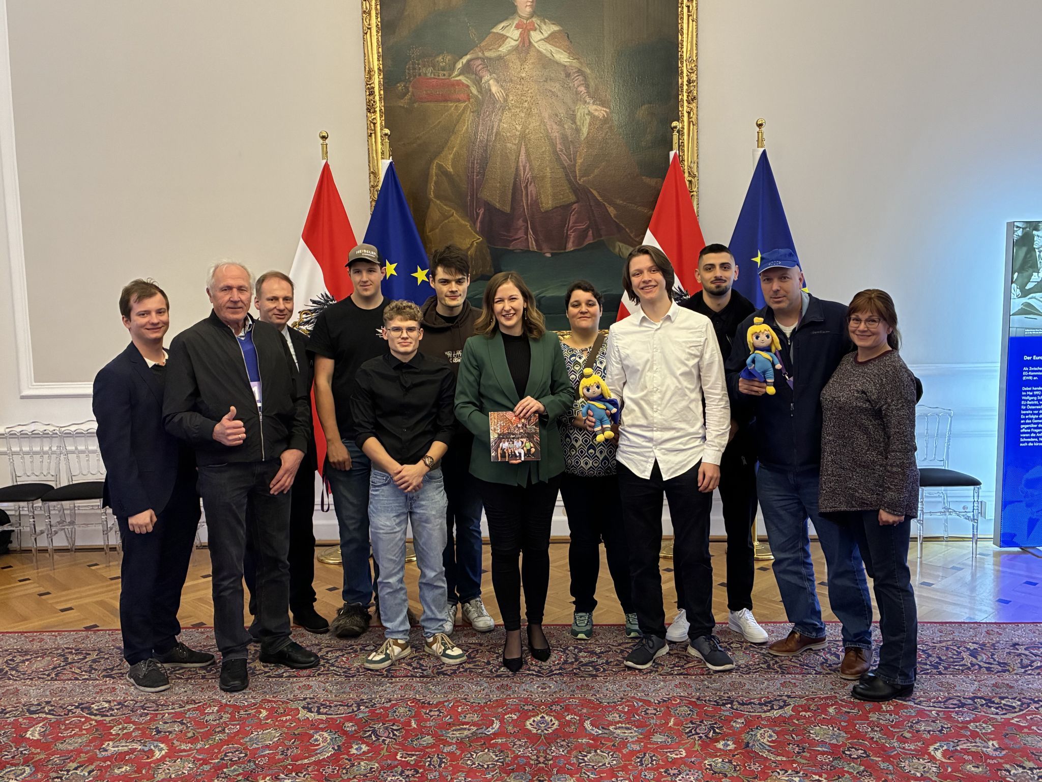 Die Japan-Truppe mit Christoph Rinderer im Bundeskanzleramt.