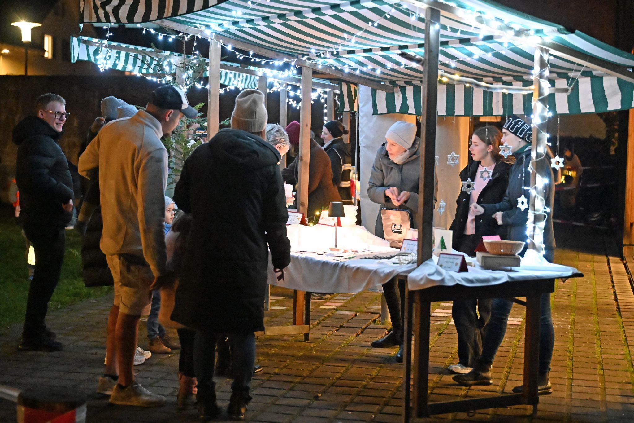 Mit großem Engagement gelang es, über 2.600 Euro für den guten Zweck zu sammeln.