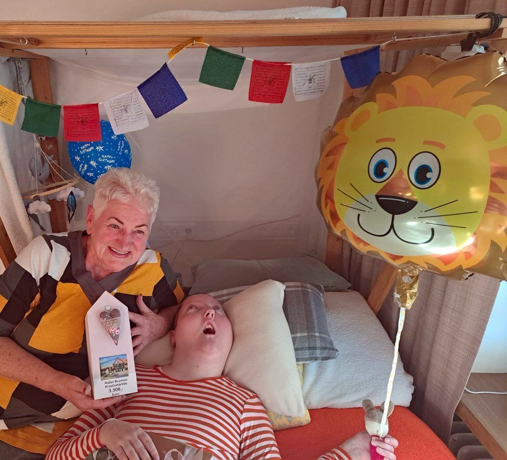 3300 Euro für Florian und seine Pflegemama