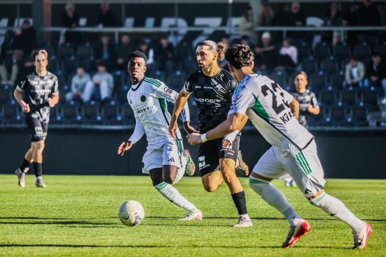 Kein Sieger aber viele unschöne Szenen nach dem Schlusspfiff.