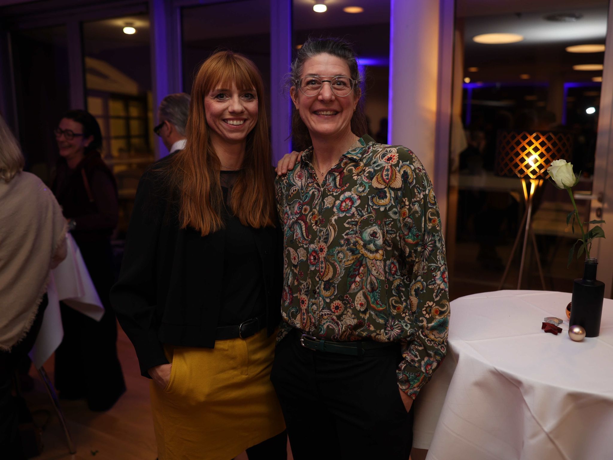 Sophie Kühne und Brigitte Hardt (Heimatrausch-Trampolinhalle).
