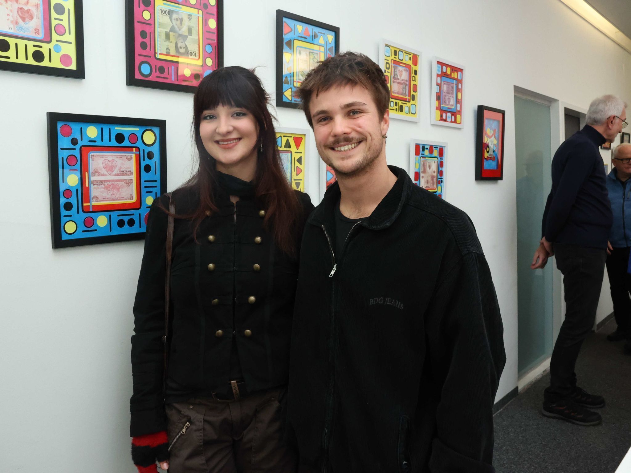 Besucherduo Amanda Rofner und Tim Broger.