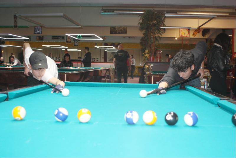 Zwei Rohdiamanten auf der Weltbühne gefordert