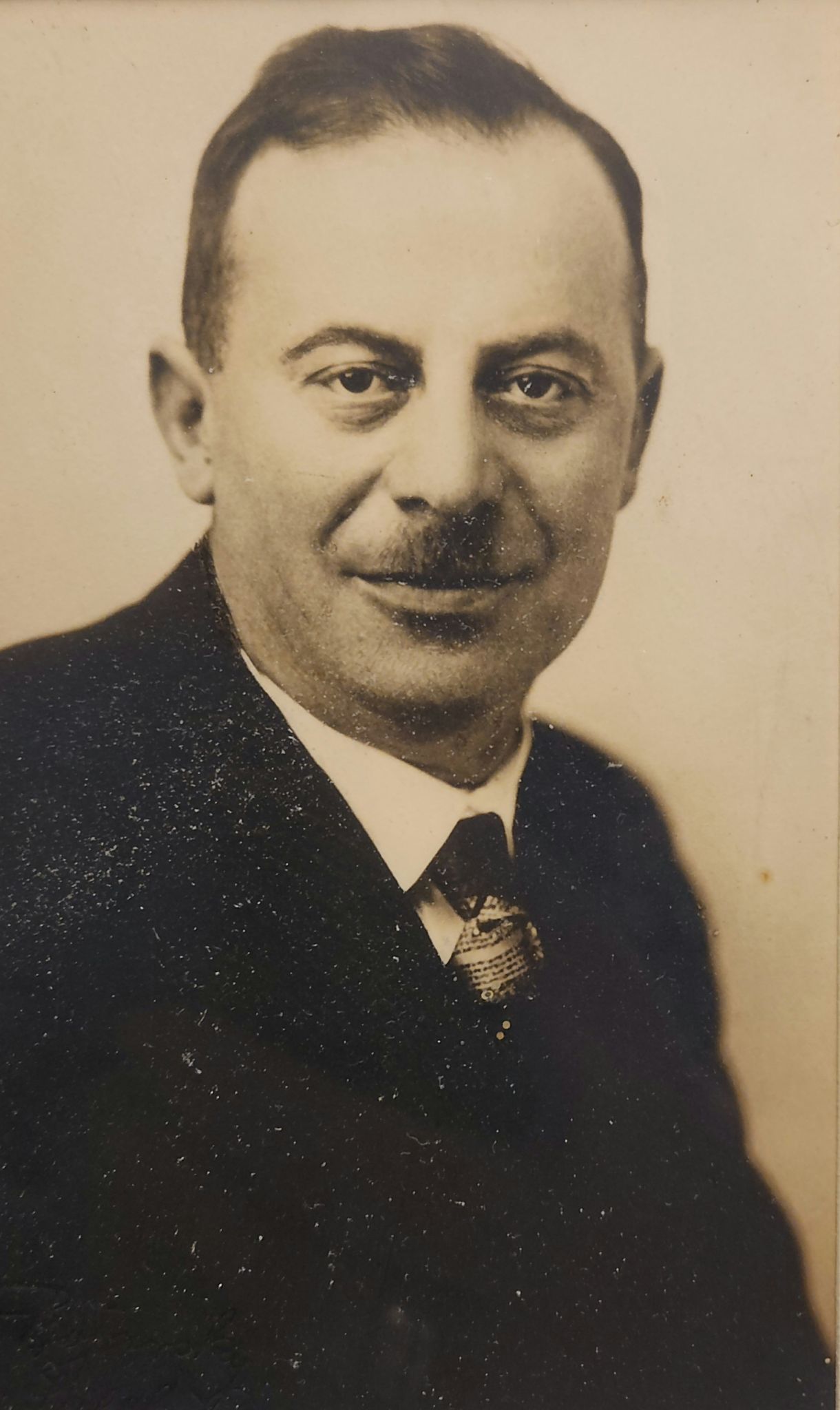 Der Betrieb wurde von Engelbert Zimmermann gegründet.