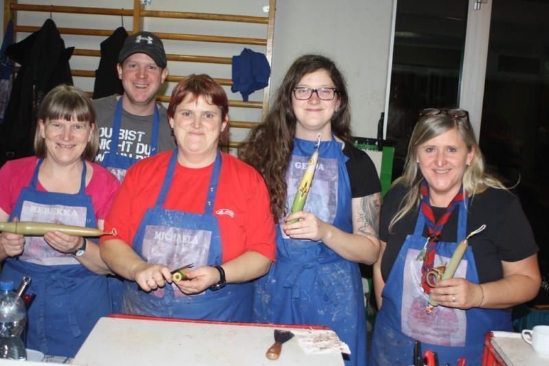 Die Organisatoren vom Kerzenziehen.