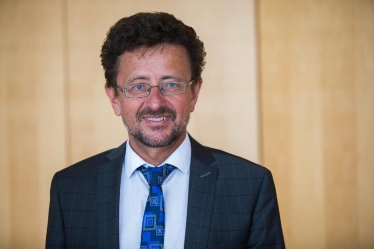 Wiederkehrs Bildungsvisionen. Schön und gut, aber …