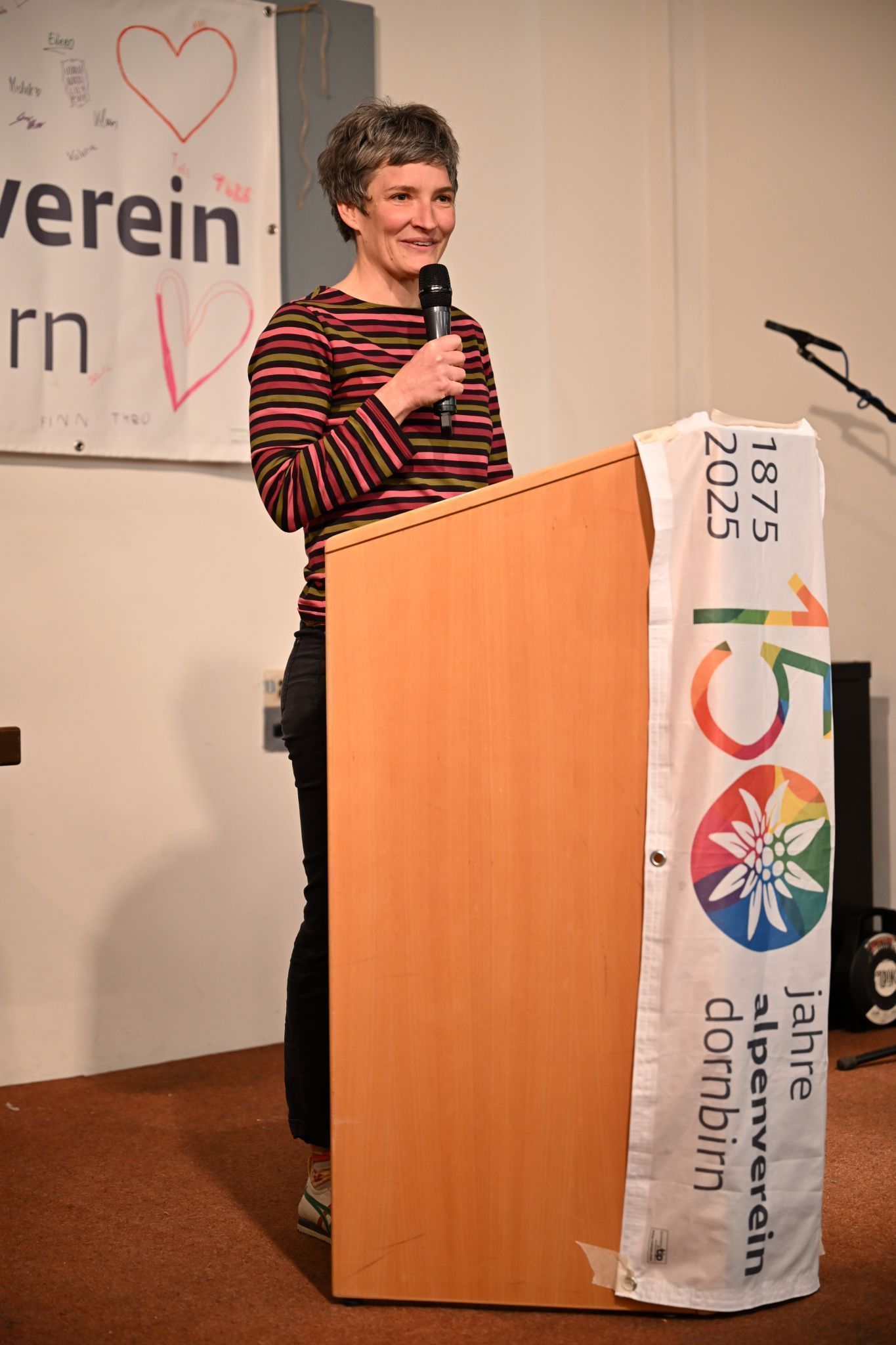 In ihrer Antrittsrede zeichnete Alexandra Hefel ihren Werdegang im Alpenverein Dornbirn nach und präsentierte ihre Ziele.