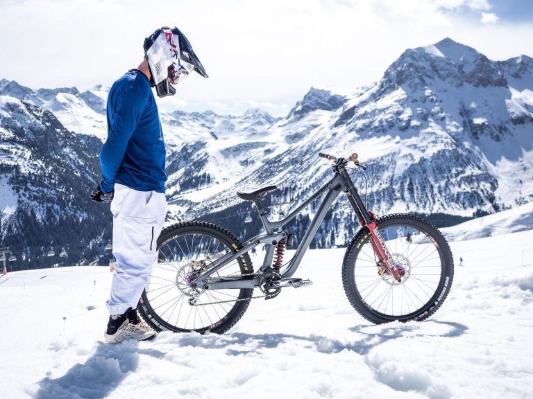 "Zwei Gesichter", eine Perspektive