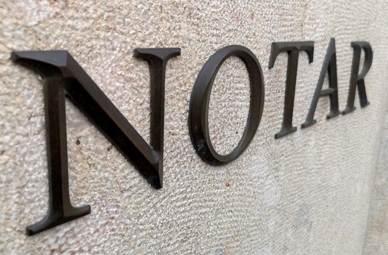 Digitales Erbe: Was mit Kryptovermögen und Online-Profilen nach dem Ableben passiert