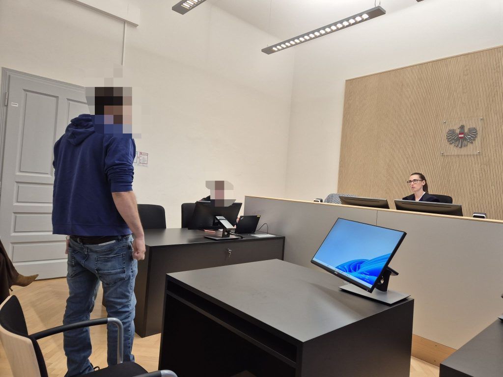 Internetbetrüger Konten zur Verfügung gestellt