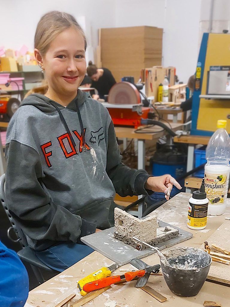 „Ich bin immer so stolz, dass ich weinen könnte“ – Krippenausstellungen im Advent