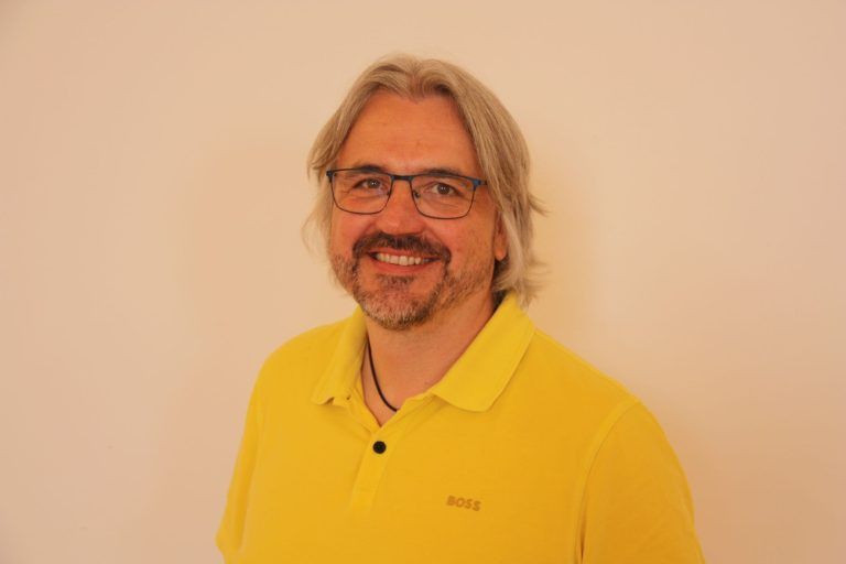 Warum es in Familien vor Weihnachten so oft kracht