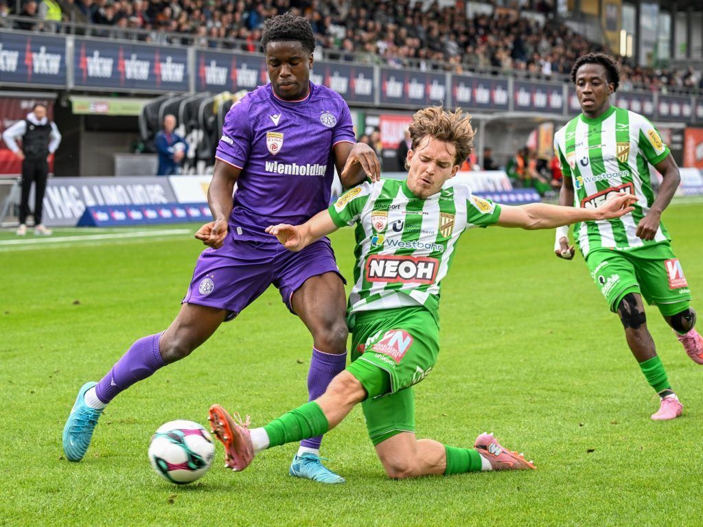 Angriff auf Platz eins