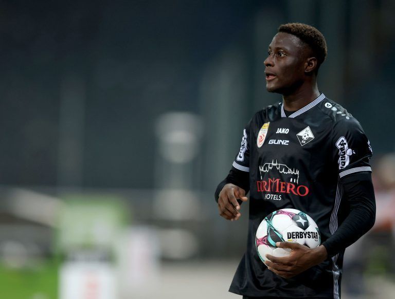 GEPA-20251101-101-127-0083