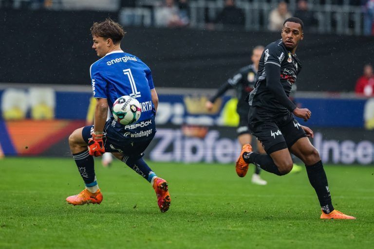 GEPA-20251109-101-107-0024