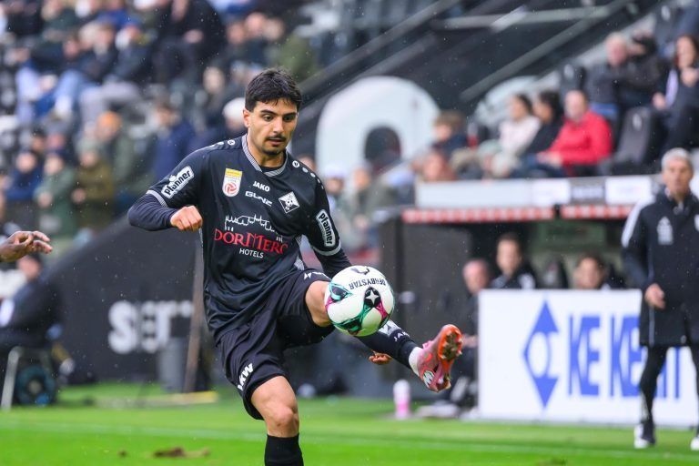 GEPA-20251109-101-110-0028